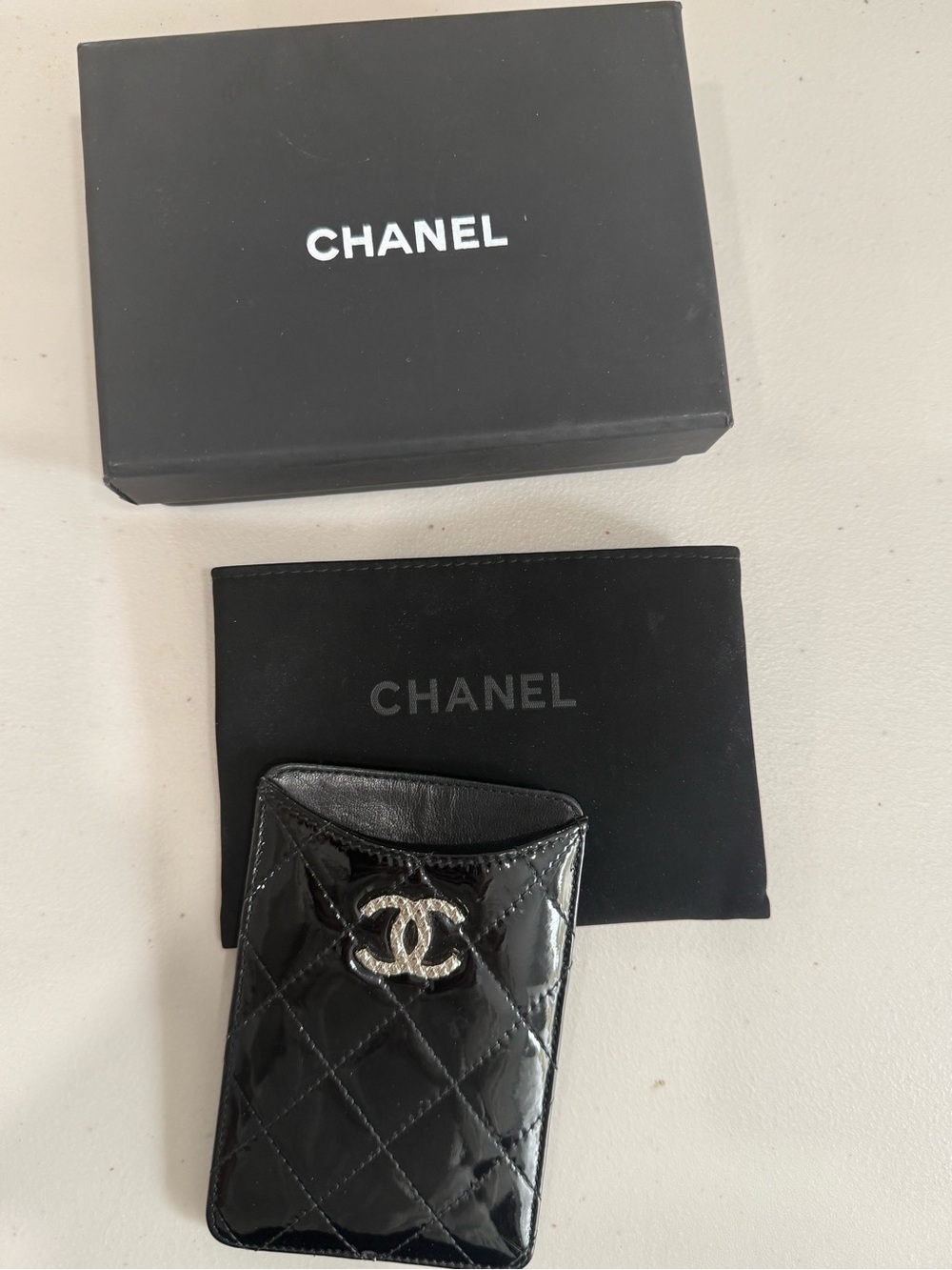 CHANEL Black Quilted Patent Leather Card Holder with Silver CC Logo